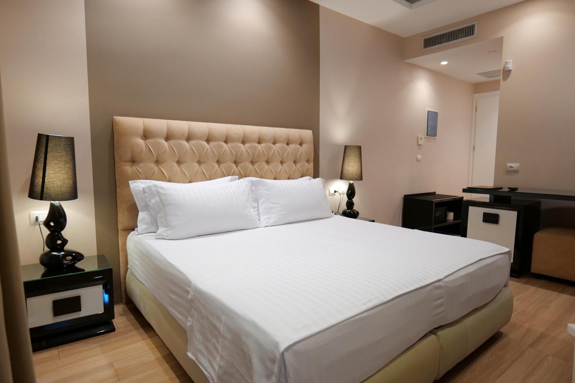 Hotel Luxury كساميل الغرفة الصورة