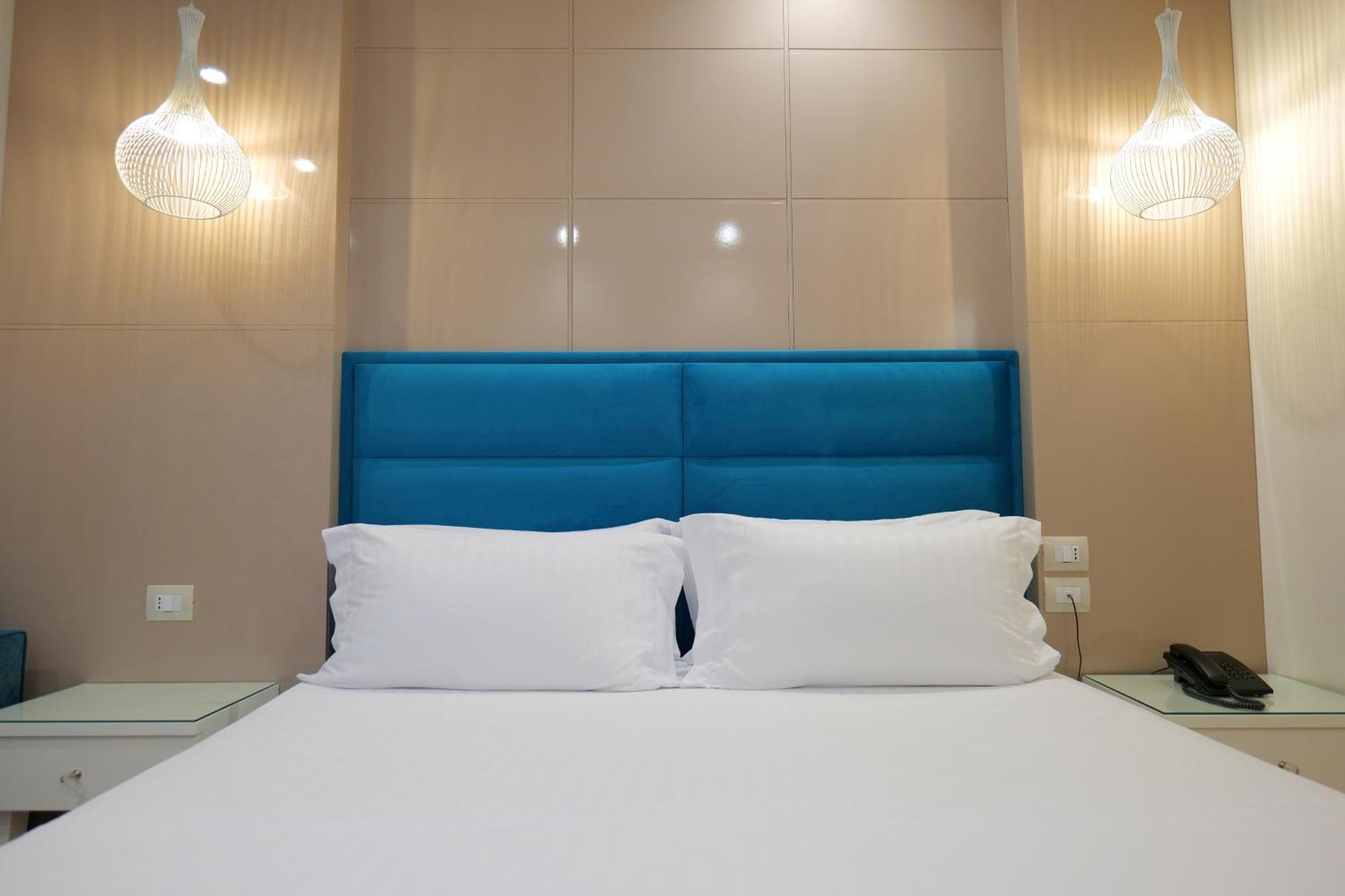 Hotel Luxury كساميل الغرفة الصورة