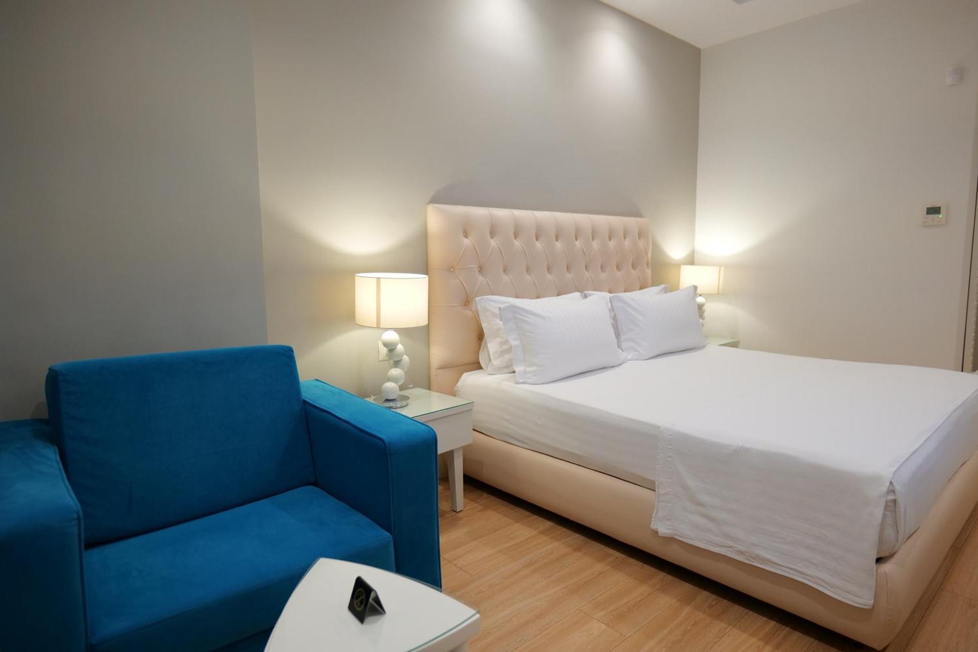 Hotel Luxury كساميل الغرفة الصورة