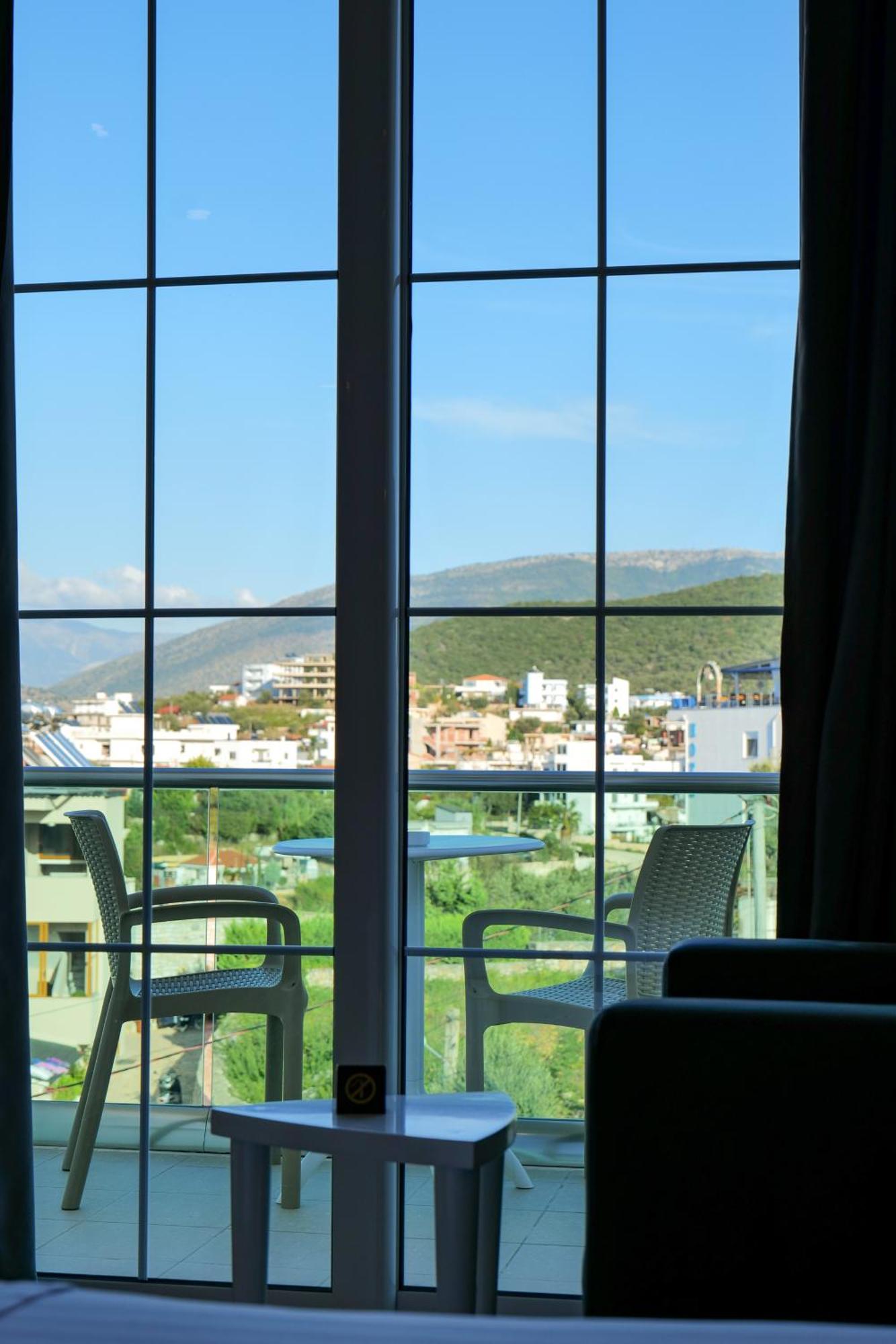 Hotel Luxury كساميل الغرفة الصورة
